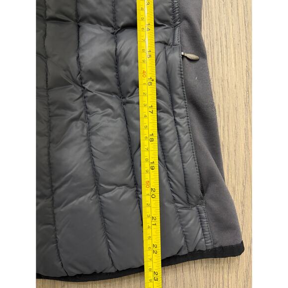 Calvin Klein Black Quilted Puffer Vest Women’s Small Lightweight Zip - Picture 3 of 5